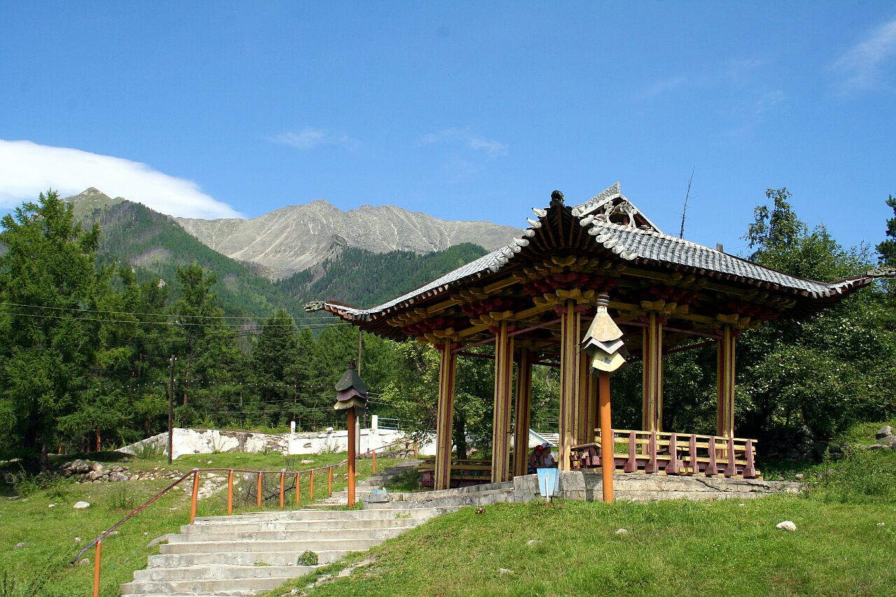 Аршан республика бурятия. Тункинская Долина (курорт Аршан). Тунка курорт Аршан. Курорт Аршан Байкал.